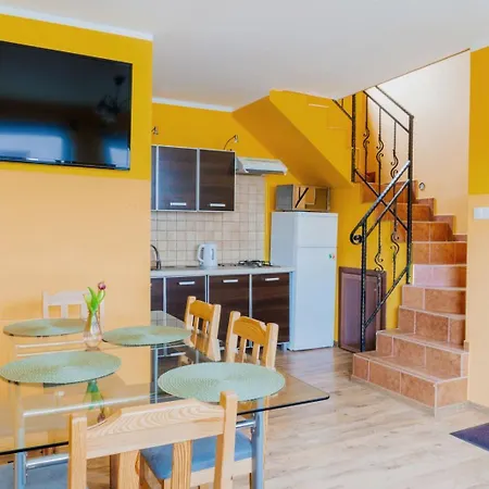 Dom wakacyjny Cuba - Komfortowe W Cichej Okolicy