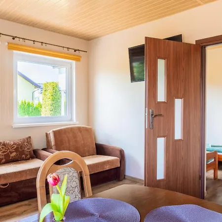 Dom wakacyjny Cuba - Komfortowe W Cichej Okolicy